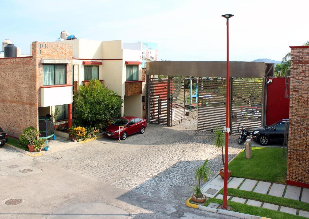 Preciosa Casa Palmera En Cuernavaca Con Alberca, Wifi, Tv Y Cocina Para Fin De Semana, Descanso, Vacaciones O Home Office Emiliano Zapata  Ngoại thất bức ảnh
